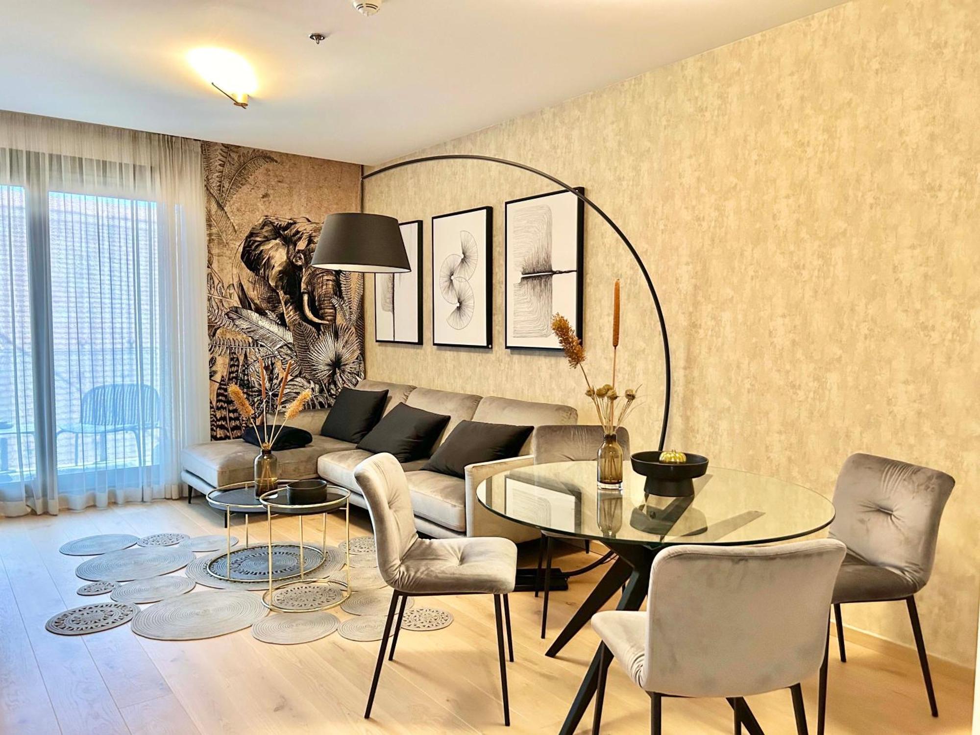 Emerald Residence Luxury Apartments บูดาเปสต์ ภายนอก รูปภาพ