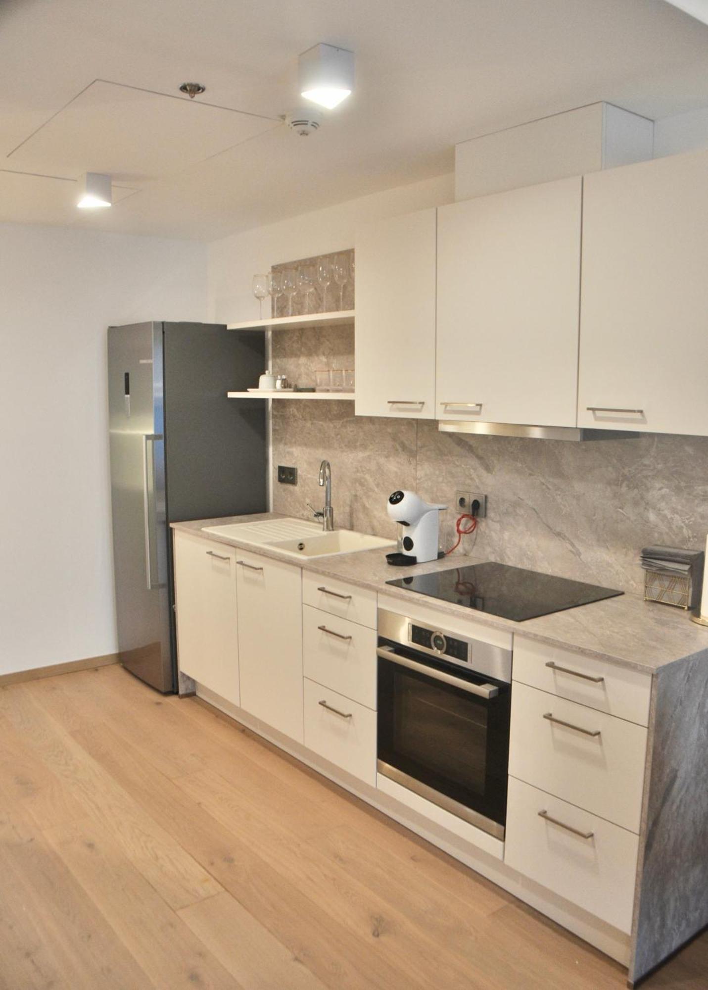 Emerald Residence Luxury Apartments บูดาเปสต์ ภายนอก รูปภาพ