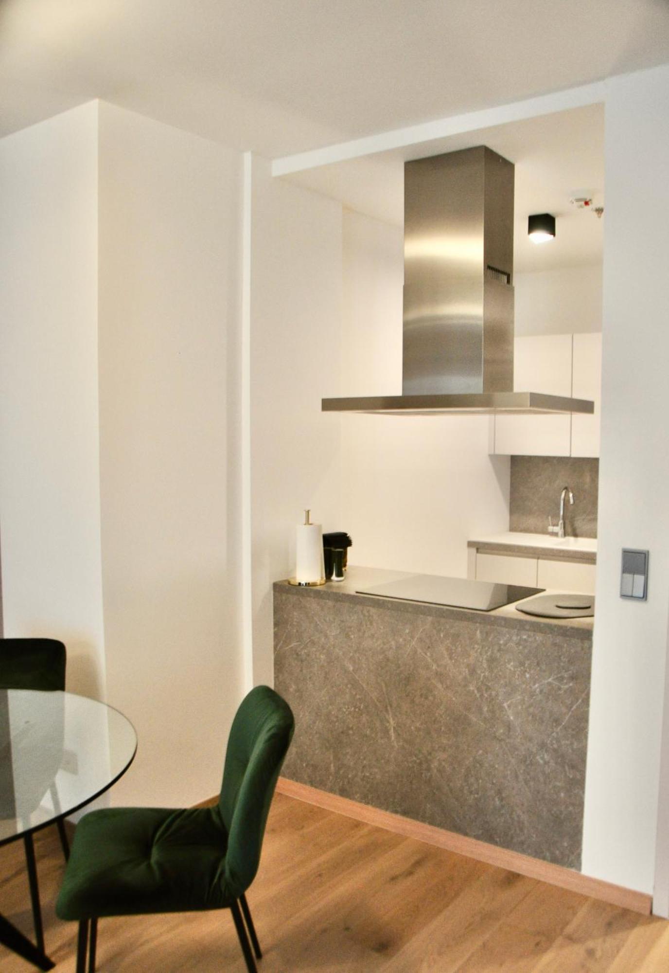 Emerald Residence Luxury Apartments บูดาเปสต์ ภายนอก รูปภาพ