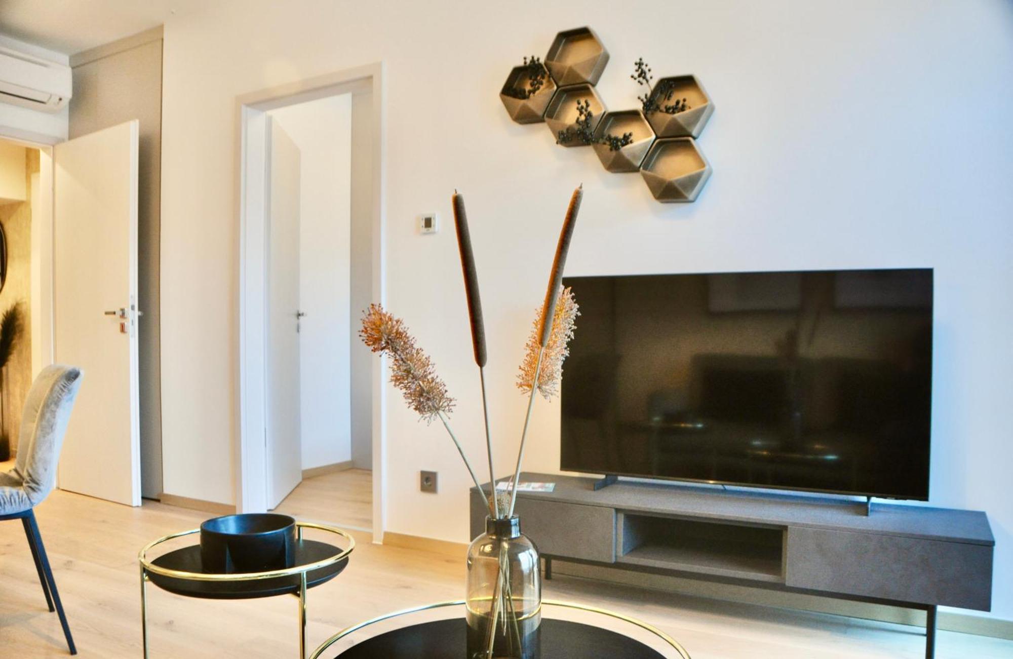 Emerald Residence Luxury Apartments บูดาเปสต์ ภายนอก รูปภาพ